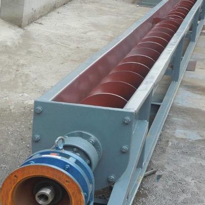 sistema de transportador espiral shaftless de acero del grano de la ceniza de carbón del transportador de tornillo de carbono 2m3/H