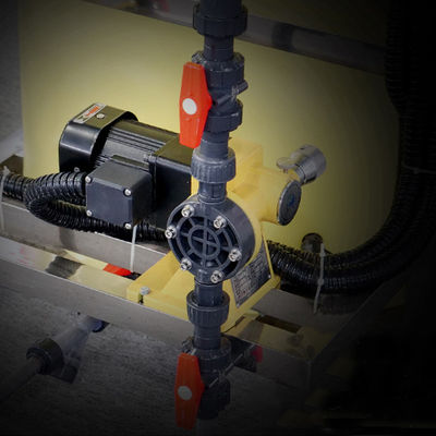 Floculante de dosificación automático integrado del inhibidor de la escala del tratamiento de aguas del equipo