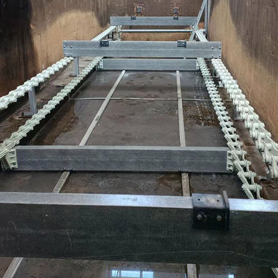 El PLC controla el raspador no metálico el 1-18m de la escoria de la placa de cadena del sistema del raspador de barro