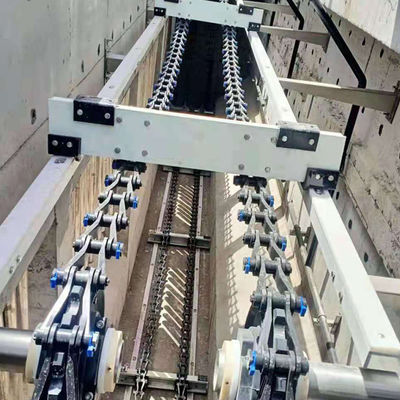 El PLC controla el raspador no metálico el 1-18m de la escoria de la placa de cadena del sistema del raspador de barro