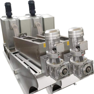 Sistema de prensa de tornillo de deshidratación de lodos para el procesamiento de aguas residuales de aves de corral