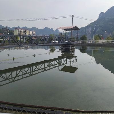 Acero de carbono periférico de la impulsión del medio del puente de barro equipo del raspador