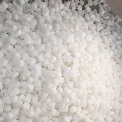 Material biológico del filtro del tratamiento de aguas residuales del portador del llenador k1k2k3 de MBBR de aireación del tanque de la cultura en lecho fluidificado de la membrana