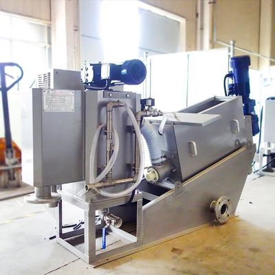Equipo de deshidratación de lodo de planta química de prensa de tornillo completamente automático