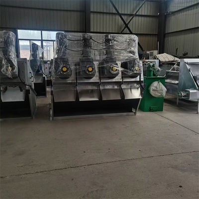 Espesamiento integrado de la máquina de deshidratación del lodo de la prensa del tornillo del acero inoxidable