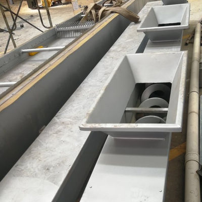 Shaftless SS en forma de "U" cementa el transportador de tornillo para la cal del carbón pulverizado del pienso
