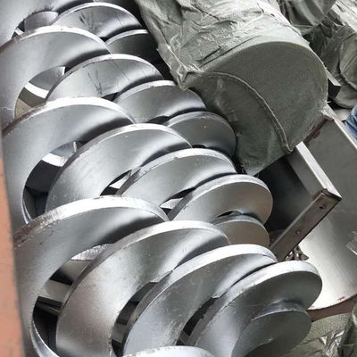 Tipo máquina SS316L 1-10t/h de U del transportador de tornillo del taladro del polvo del barro de Shaftless