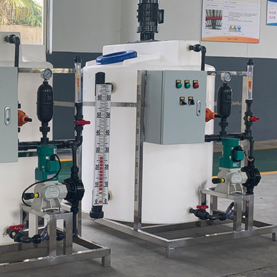 Agua en circulación de enfriamiento química automatizada que dosifica el sistema 5000l/H