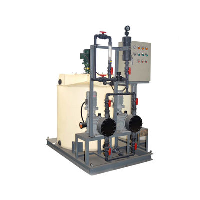 Coagulante ahorro de energía de 2000L/H PE que dosifica el sistema para el estabilizador de circulación del agua de enfriamiento