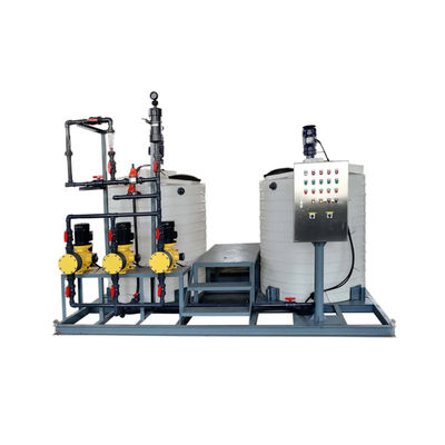 Coagulante ahorro de energía de 2000L/H PE que dosifica el sistema para el estabilizador de circulación del agua de enfriamiento