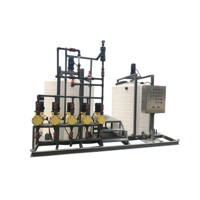 Coagulante ahorro de energía de 2000L/H PE que dosifica el sistema para el estabilizador de circulación del agua de enfriamiento