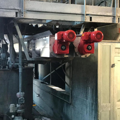la longitud del 1~100m automatizó el transportador de tornillo de acero de Shaftless de carbono para el polvo del grano del cemento