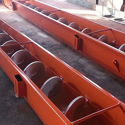 la longitud del 1~100m automatizó el transportador de tornillo de acero de Shaftless de carbono para el polvo del grano del cemento