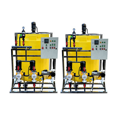 Máquina de dosificación automática llena PAM Dosing System Corrosion Proof del coagulante 300L/H