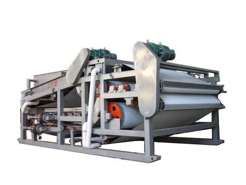 Tratamiento de aguas residuales del espesante de la correa de la gravedad 3.0KW, prensa de filtro de la correa del barro del acero de aleación