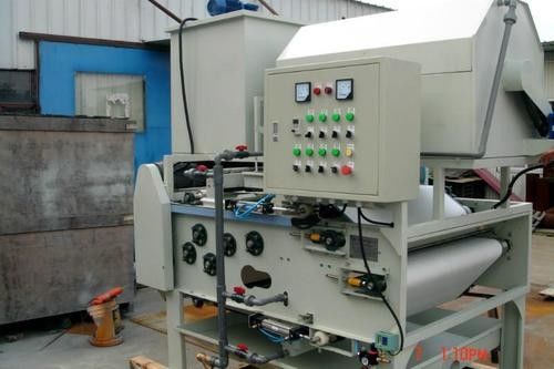 bajo consumo de energía del tratamiento de aguas residuales del espesante de la correa de 3000m m