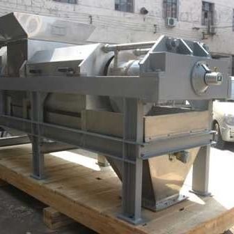 máquina de la prensa del barro de 300m m, máquina de desecación de la prensa de tornillo 4.0m3/h