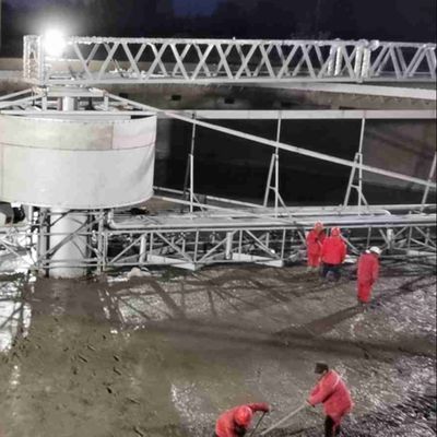 Raspador de barro de puente móvil del tubo doble usado para la depuradora de aguas residuales