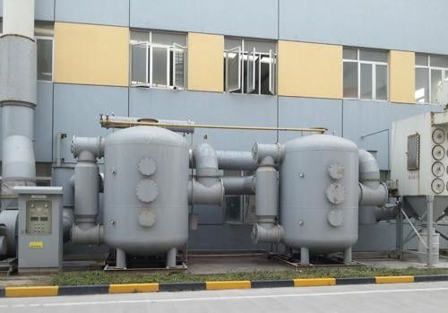 El tanque de acero inoxidable del tratamiento de aguas residuales