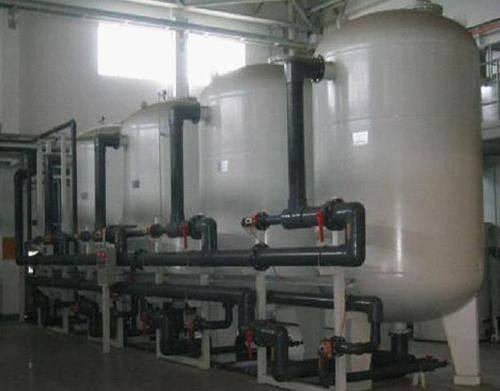 El tanque de acero inoxidable del tratamiento de aguas residuales