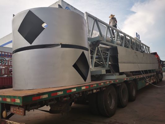 Medio sistema del raspador de barro del puente con los tanques de sedimentación secundarios