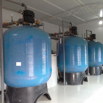 Color adaptable del agua de Defluorinating de la máquina industrial del purificador