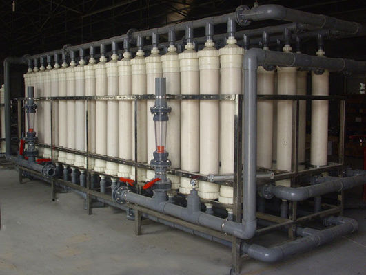 Sistema de la filtración de las aguas residuales del GMP, sistema de ósmosis reversa industrial de la bebida